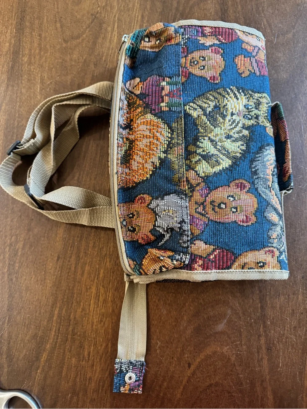 Vintage Pioneer Foldable Tapestry Rolling Tote - Bear/Cat